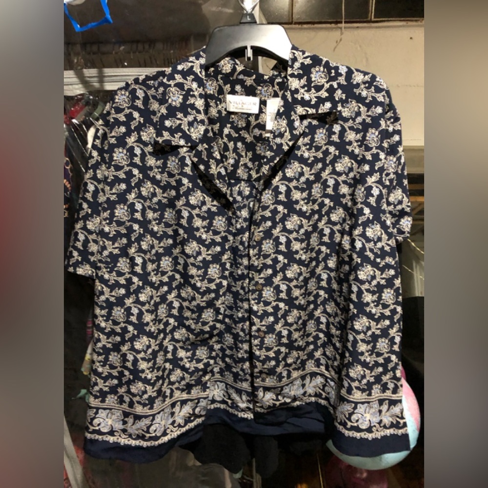 Navy paisley design short sleeve top plus size 2